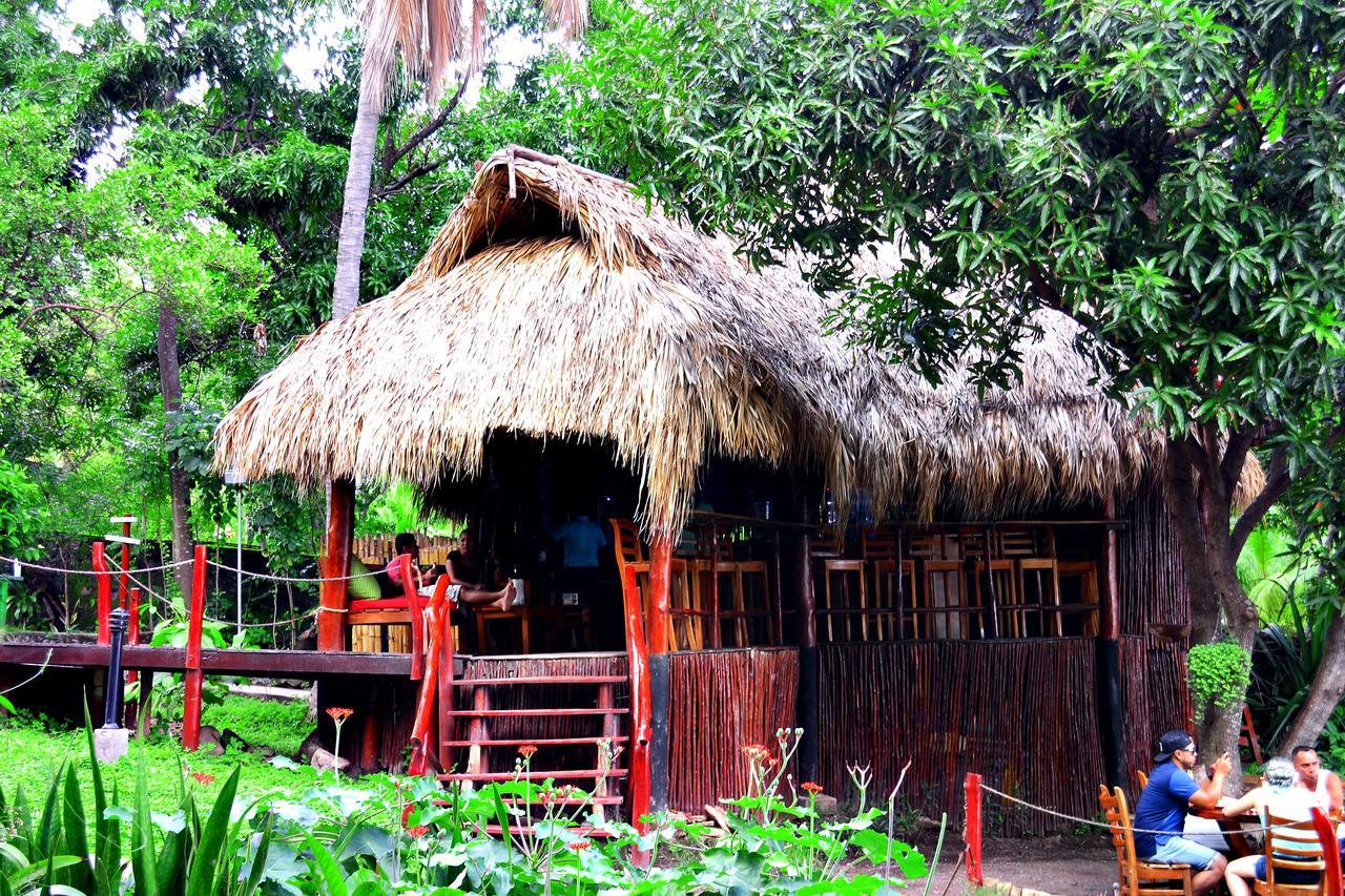 Laguna Beach Club La Laguna Exterior photo